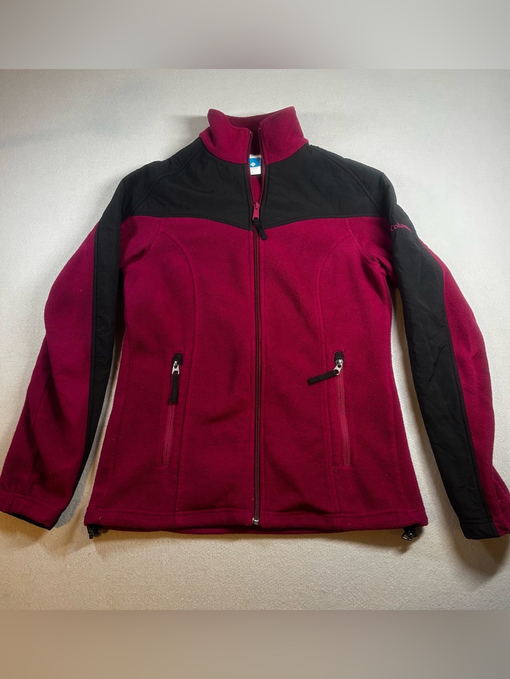Columbia Women’s Burgundy and Black Fleece Jacket size small